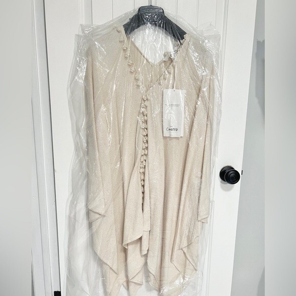 Mango Commited Pom Pom Kaftan Poncho - Picture 6 of 8